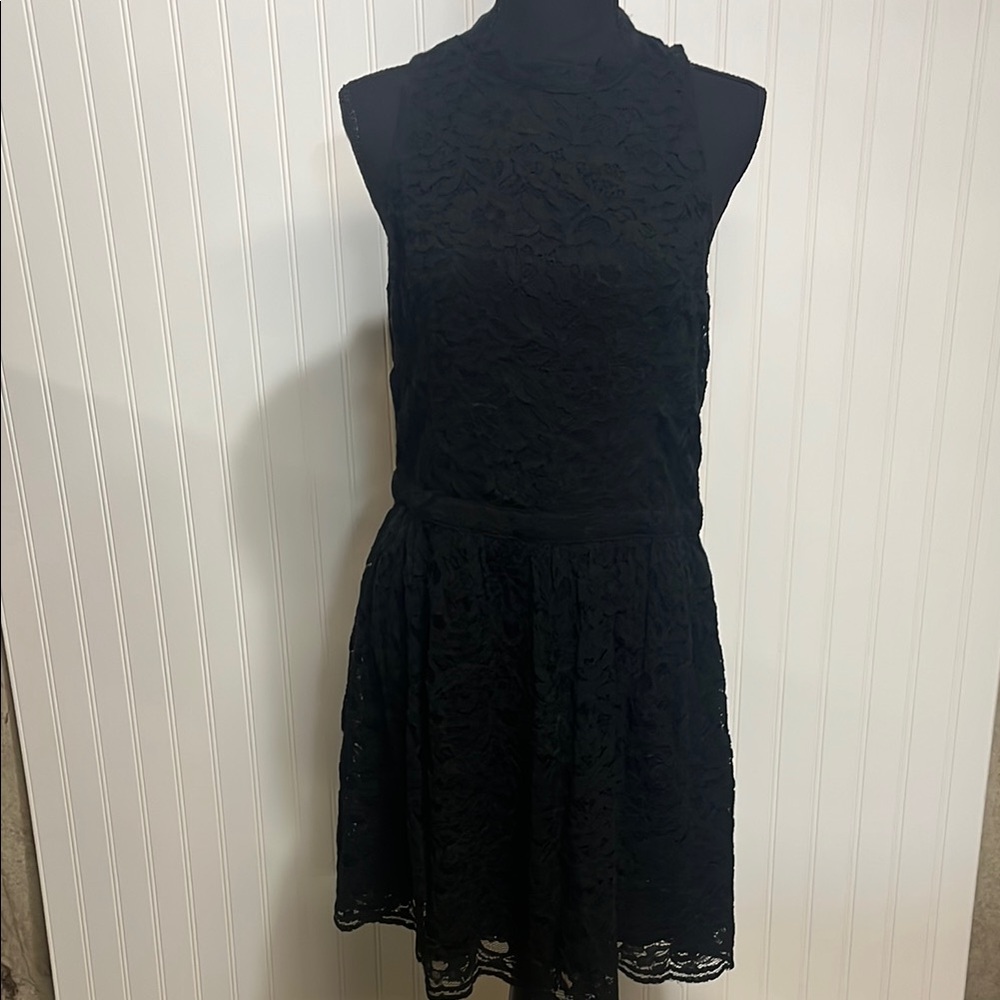 Elegant Hollister Halter Black Lace Dress Large
